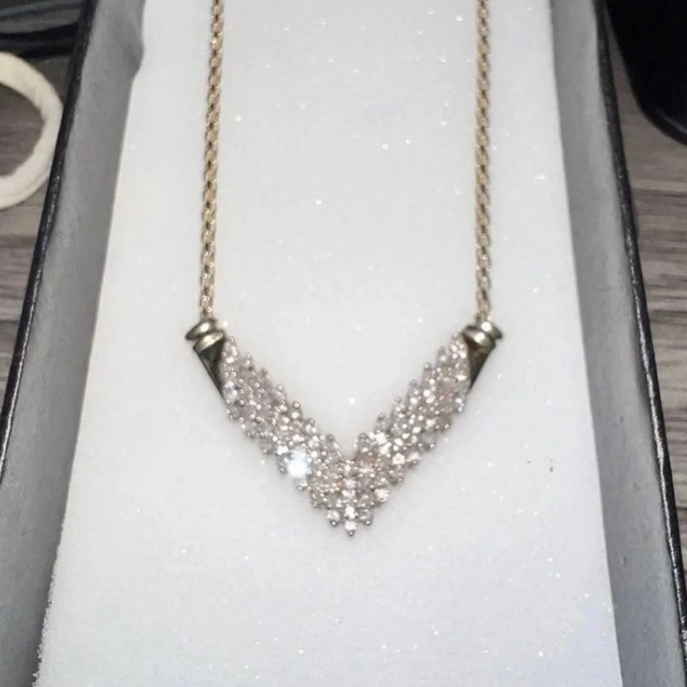14K YG STUNNING NATURAL DIAMOND PENDANT NECKLACE
